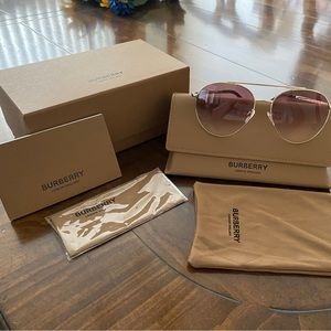 Burberry Sunglasses with Box and Case